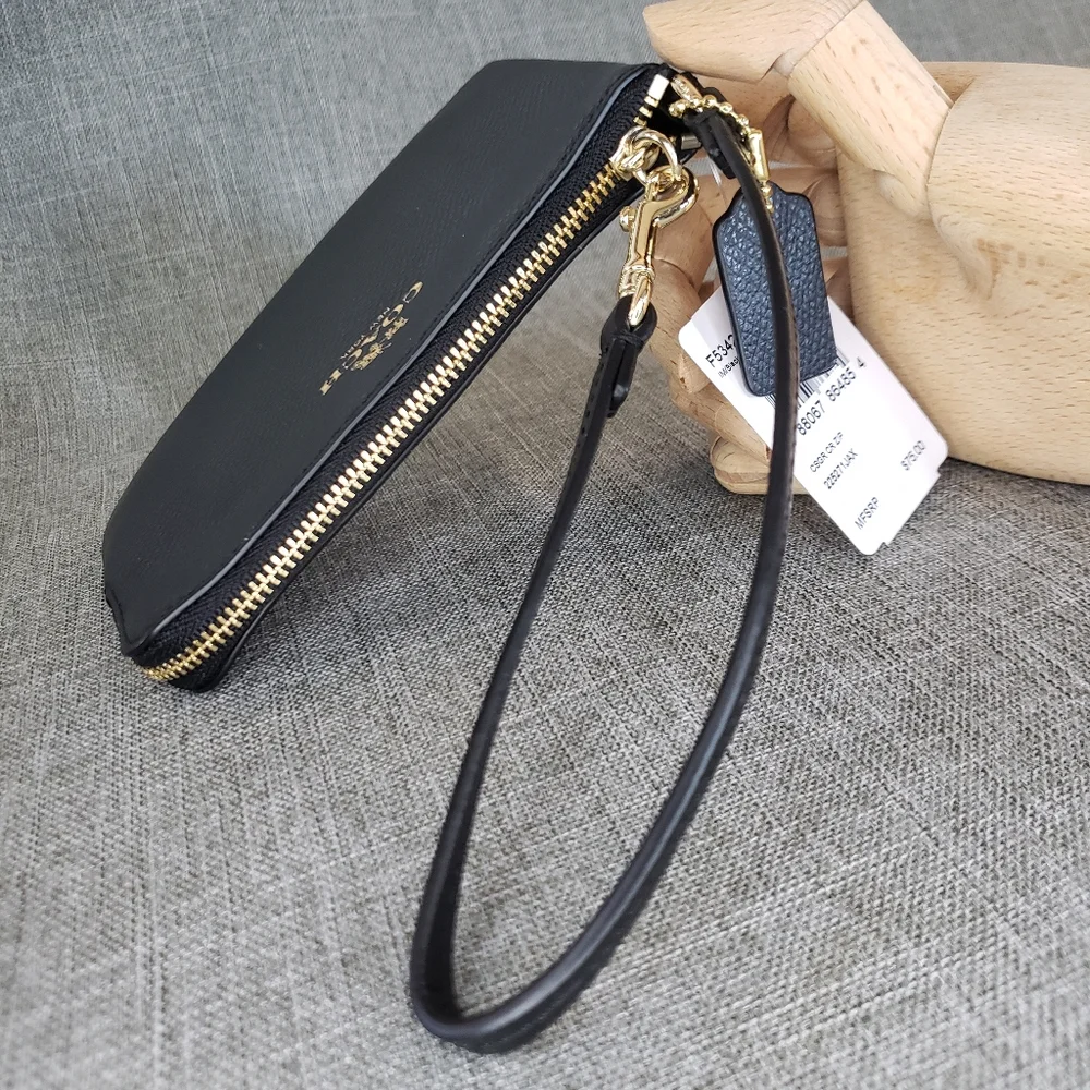 NWT Coach Leather Zipper Wristlet Wallet Clutch